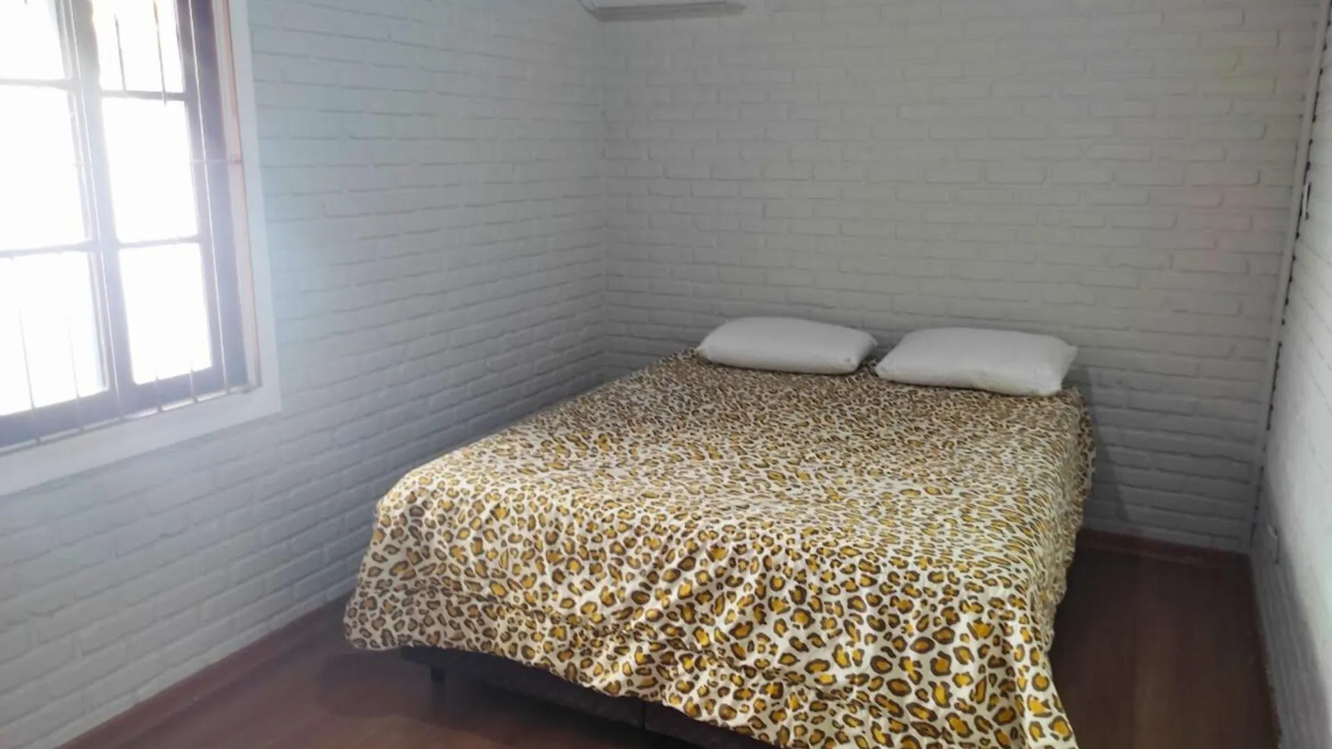 Casa De Temporada A 8 Min A Pe Da Praia Na Barra Da Lagoa Florianopolis Apartment