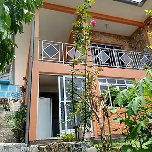  Apartamento Casa Laraja